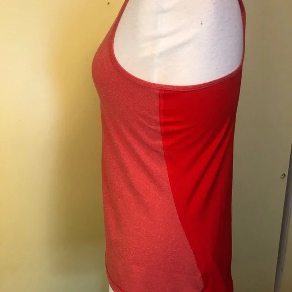 Nike Red and Pink Tank Tops bundle - Picture 5 of 11